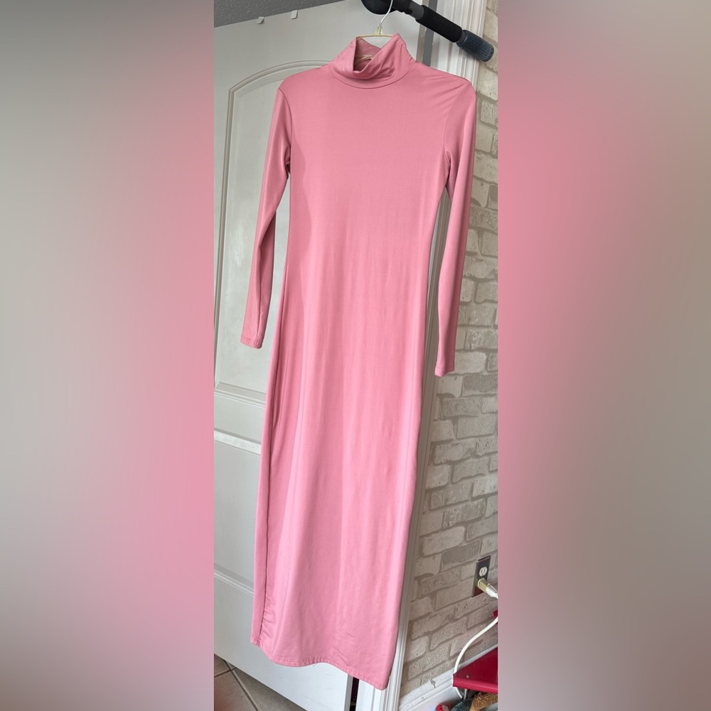 New long pink dress
